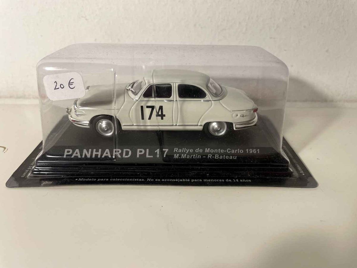 Panhard PL 17 blanche (blanc cassé) numéro 174 - rallye de Monté-Carlo de 1961