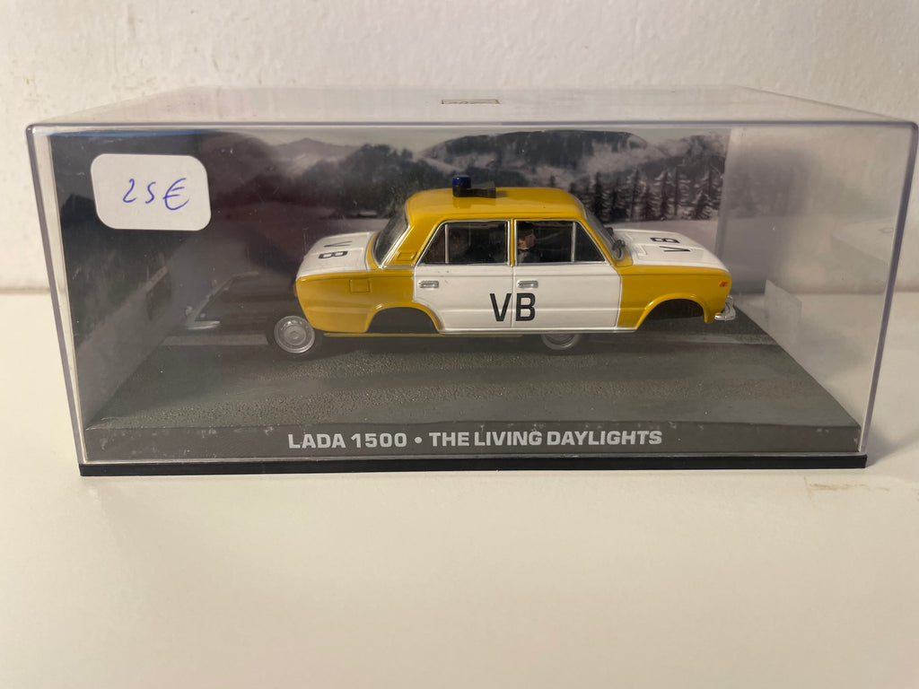 Lada 1500 - JAMES BOND - MATAR NO ES JUEGO