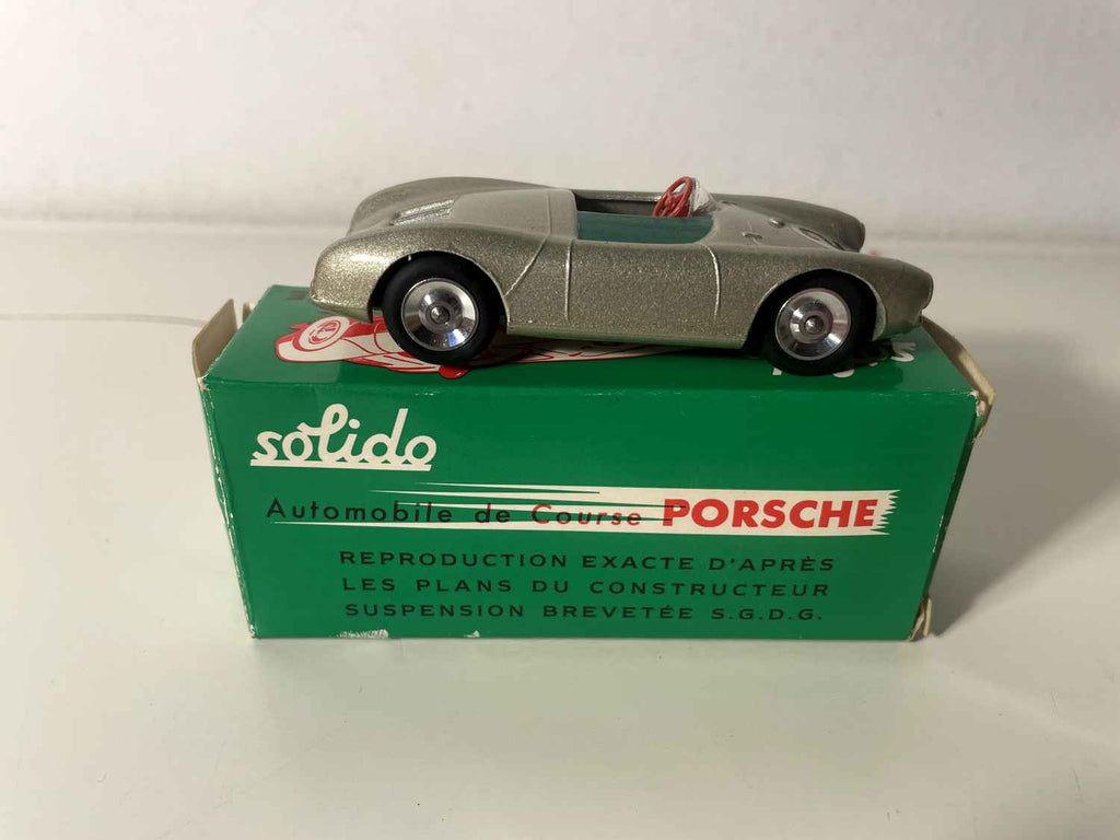 Porsche tipo RS Spider grigio numero 2 - SOLIDO (produzione francese)