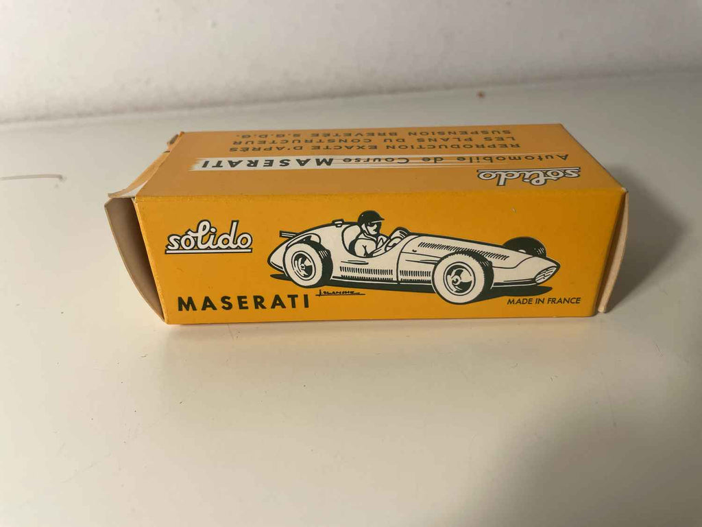 Maserati 250 rojo número 6 - SOLIDO (fabricación francesa)