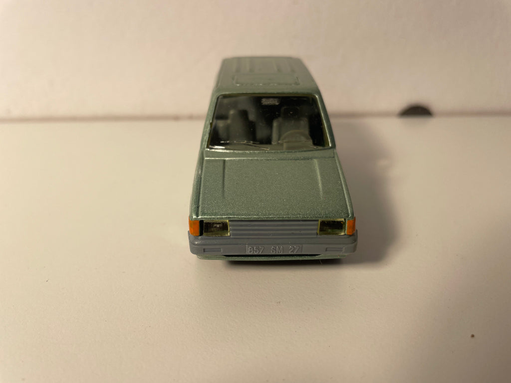 Nissan Prairie Green - Solido reference 1341 (MISSING rear windshield)