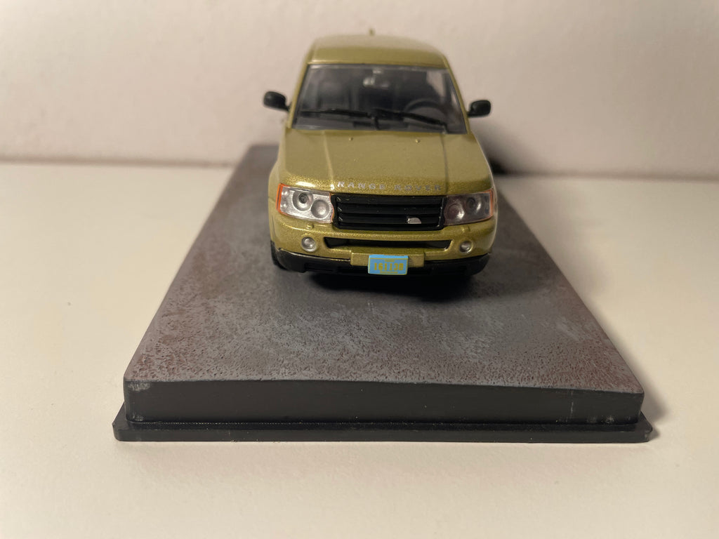 Range Rover Sport vert? - JAMES BOND - CASINO ROYALE