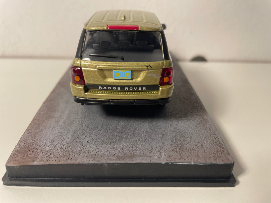 Range Rover Sport vert? - JAMES BOND - CASINO ROYALE