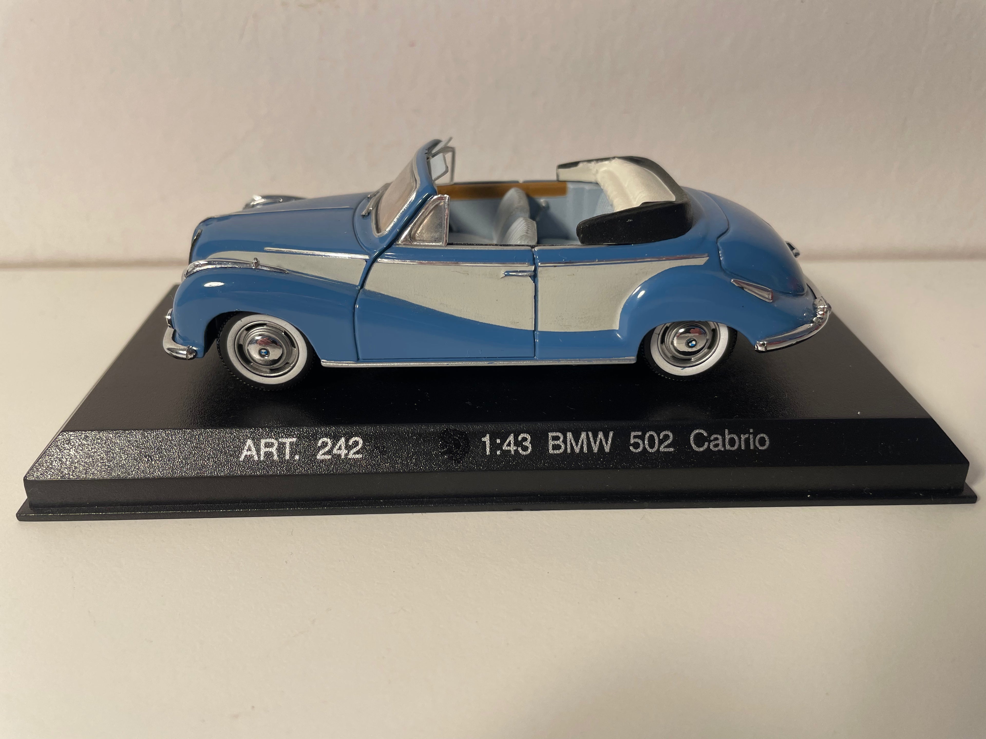 BMW 502 Cabrio blu - collezione DétailCars riferimento 242