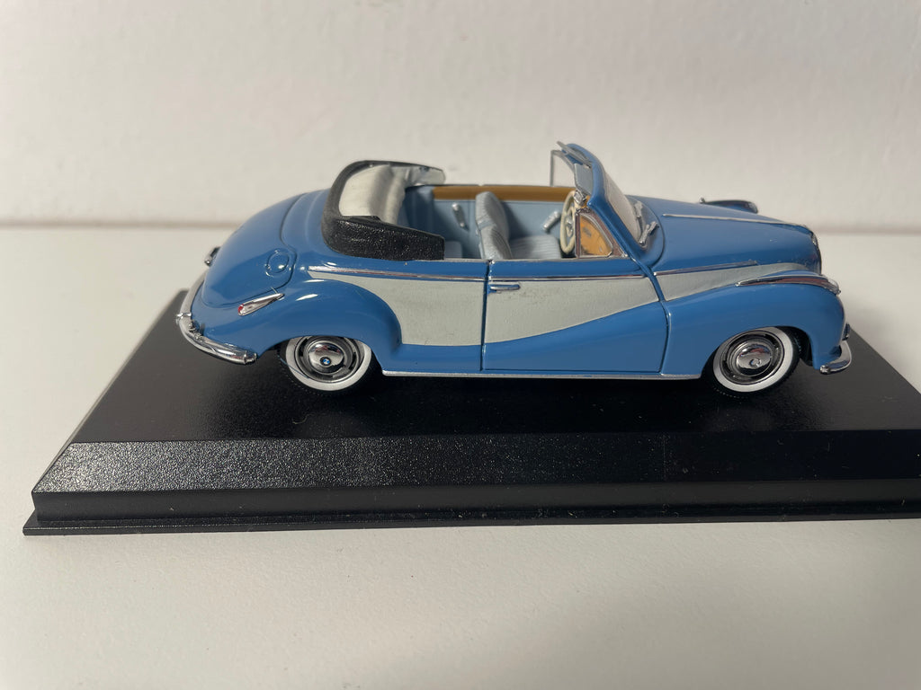 BMW 502 Cabrio blu - collezione DétailCars riferimento 242