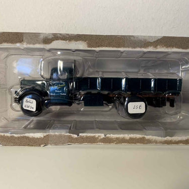 Camion benne Berliet GDR 7W vert transport François Richaud - collection Hachette