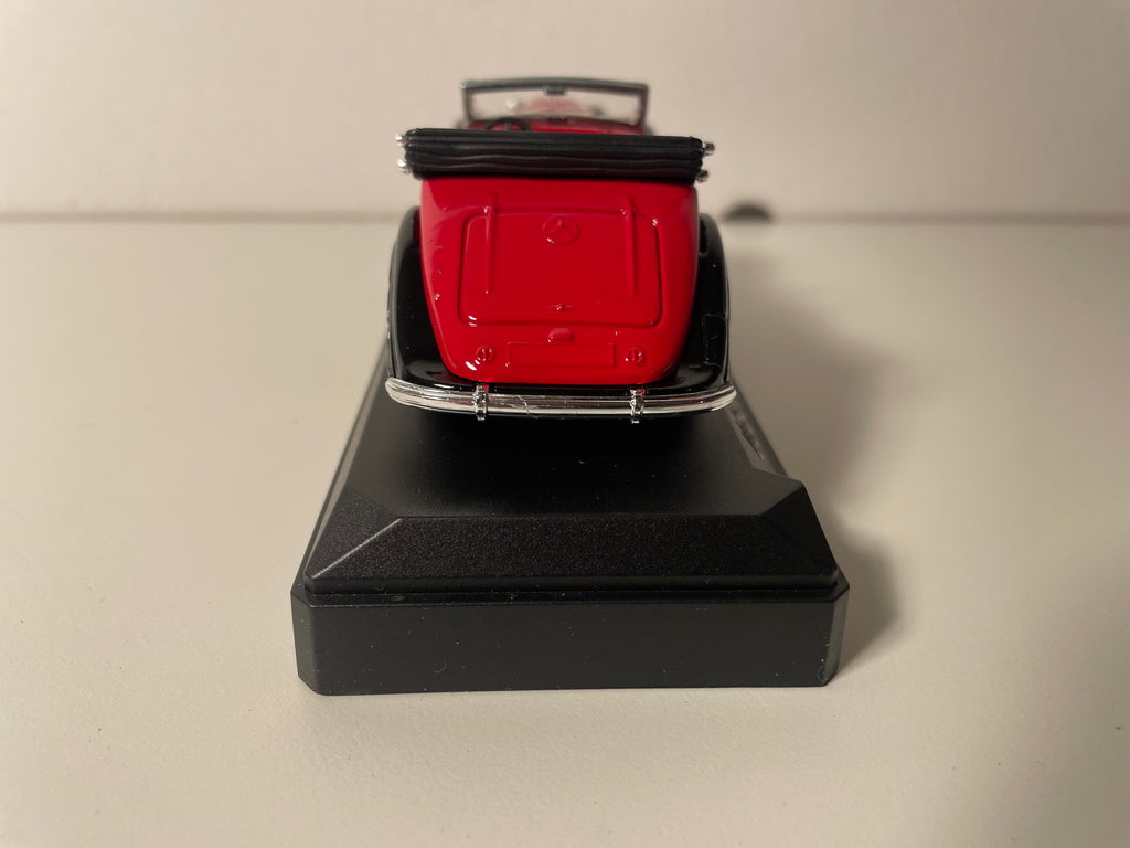Mercedes 540K Red and Black - Solido reference 4086