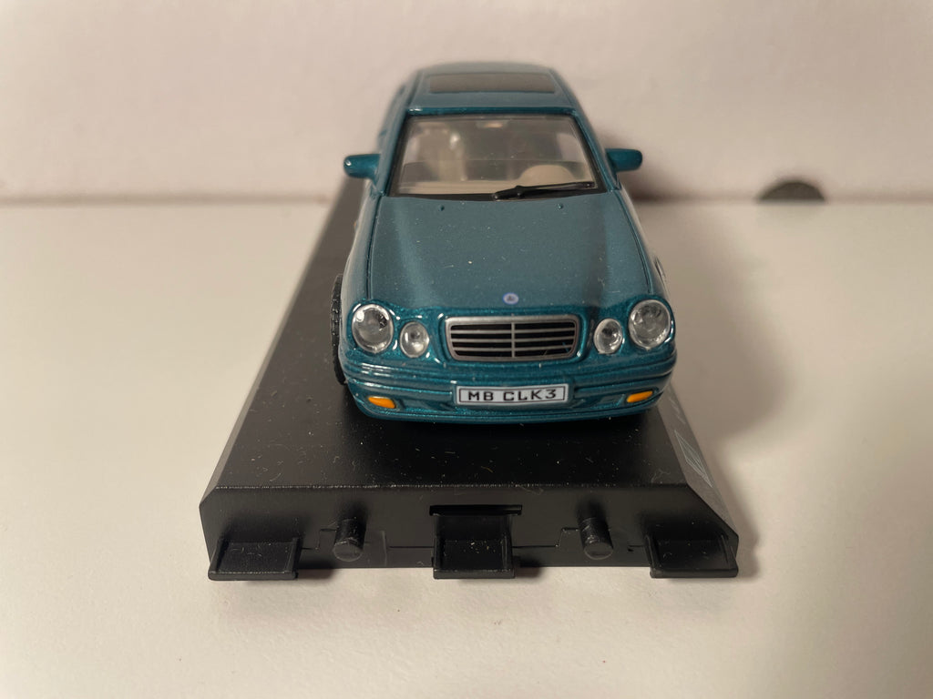 Mercedes-Benz CLK320 Coupé Azul-Verde? - Cararama