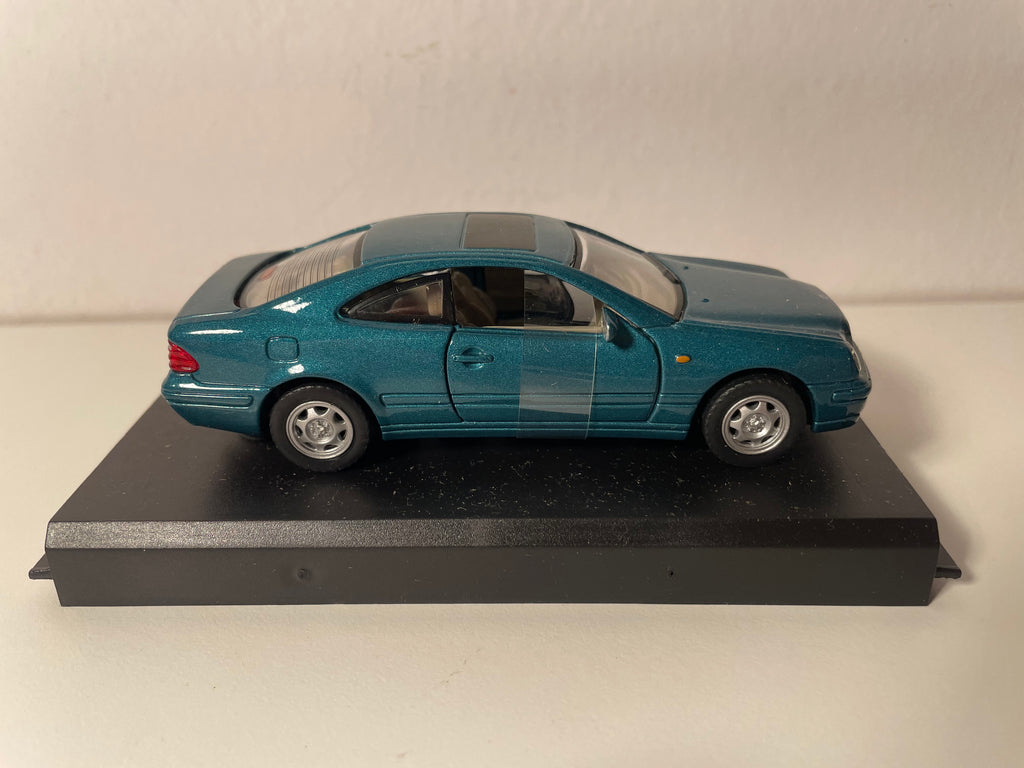 Mercedes-Benz CLK320 Coupé Azul-Verde? - Cararama
