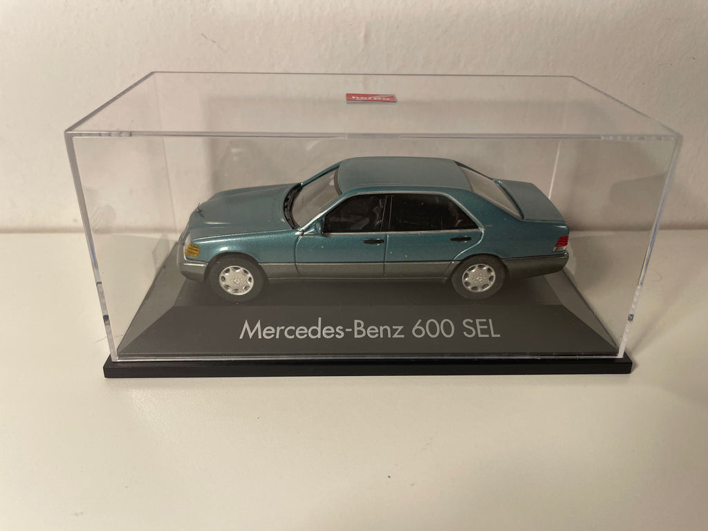 Mercedes-Benz 600 SEL blo? - herpa
