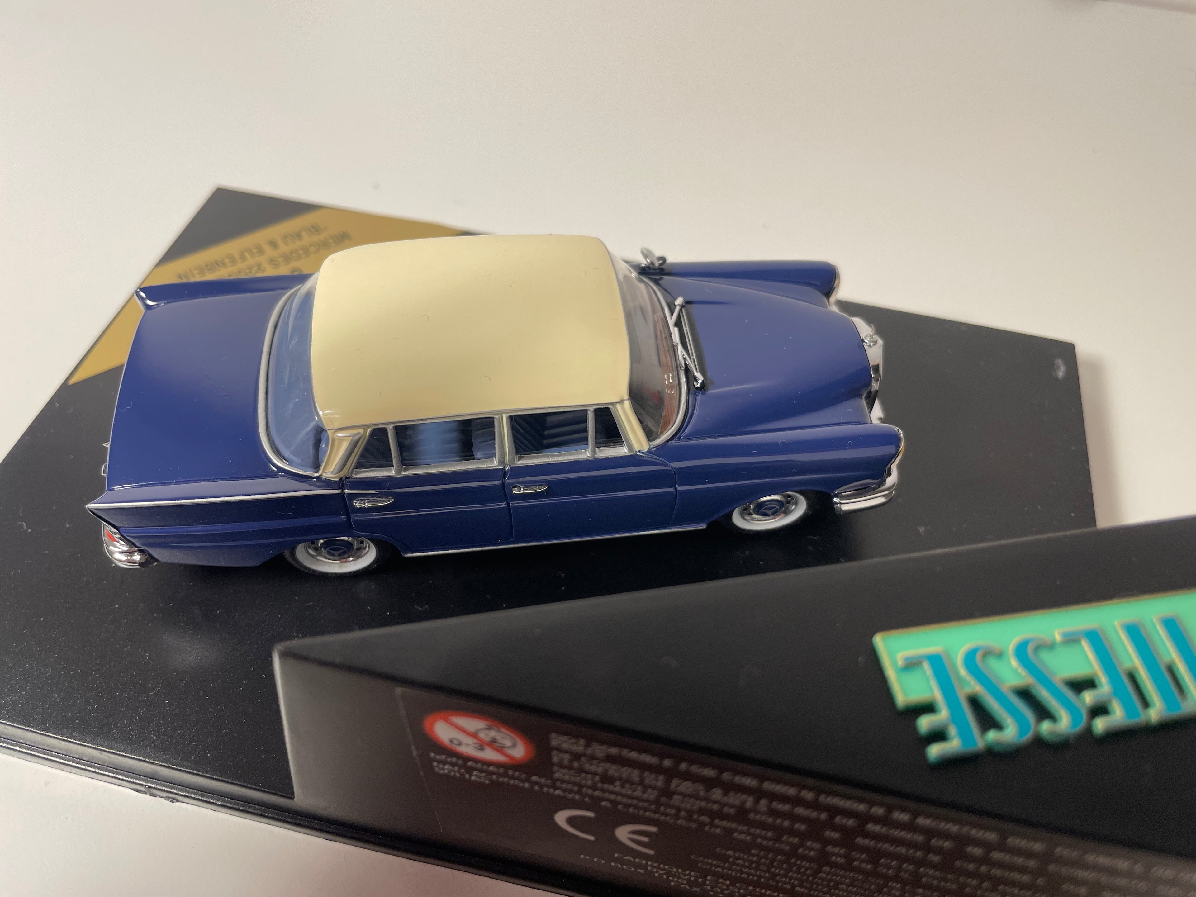 1959 Mercedes 220SE Blue with Cream Roof - VITESSE
