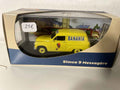Simca 9 Messagère gelb mit BANANIA-Werbung (für Herrn Marquer)