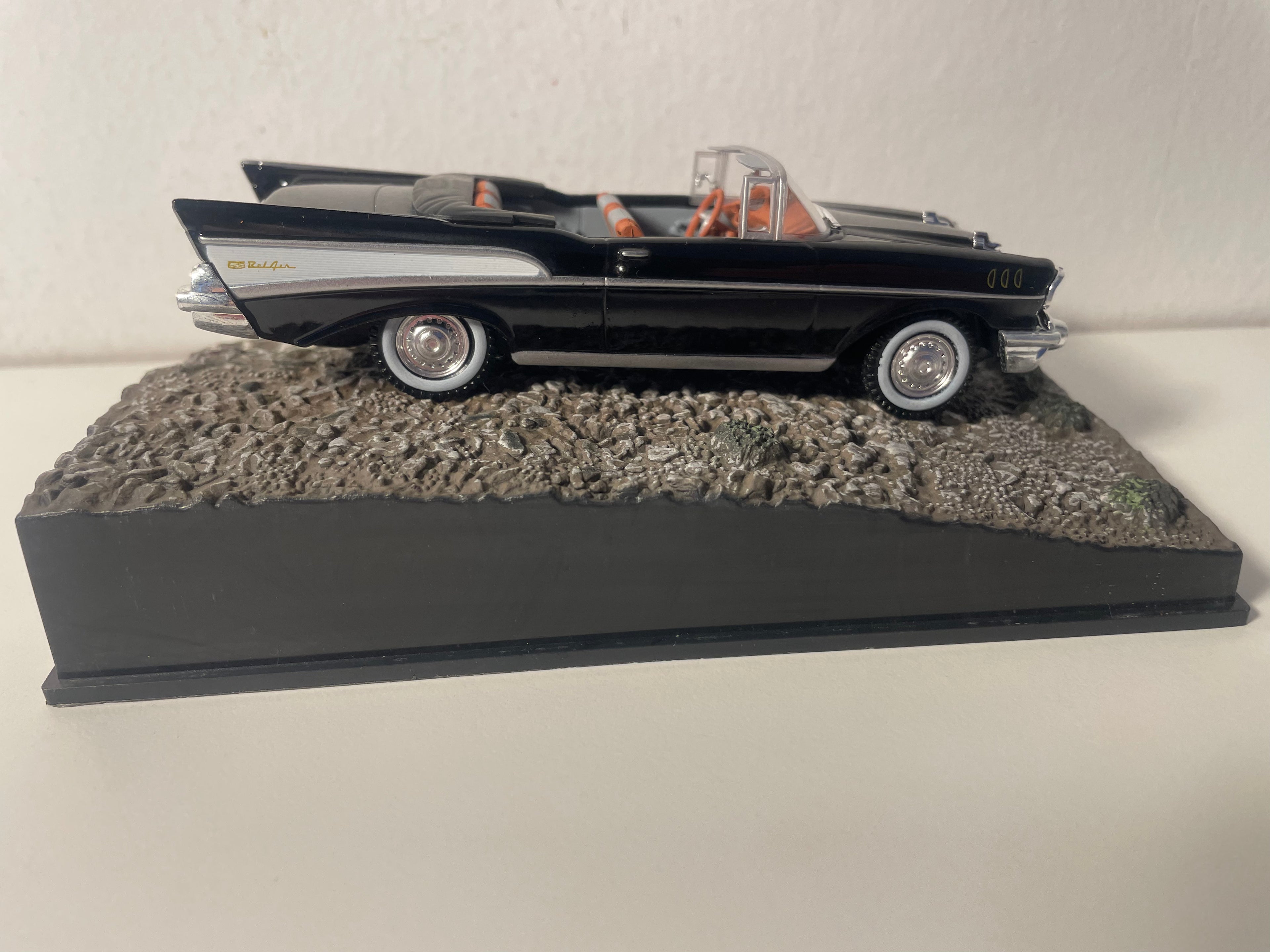 Chevrolet Bel Air czarna - JAMES BOND - Dr NO