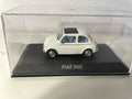 Fiat 500 branca (reservada para a Sra. Gouévic Lefèvre)