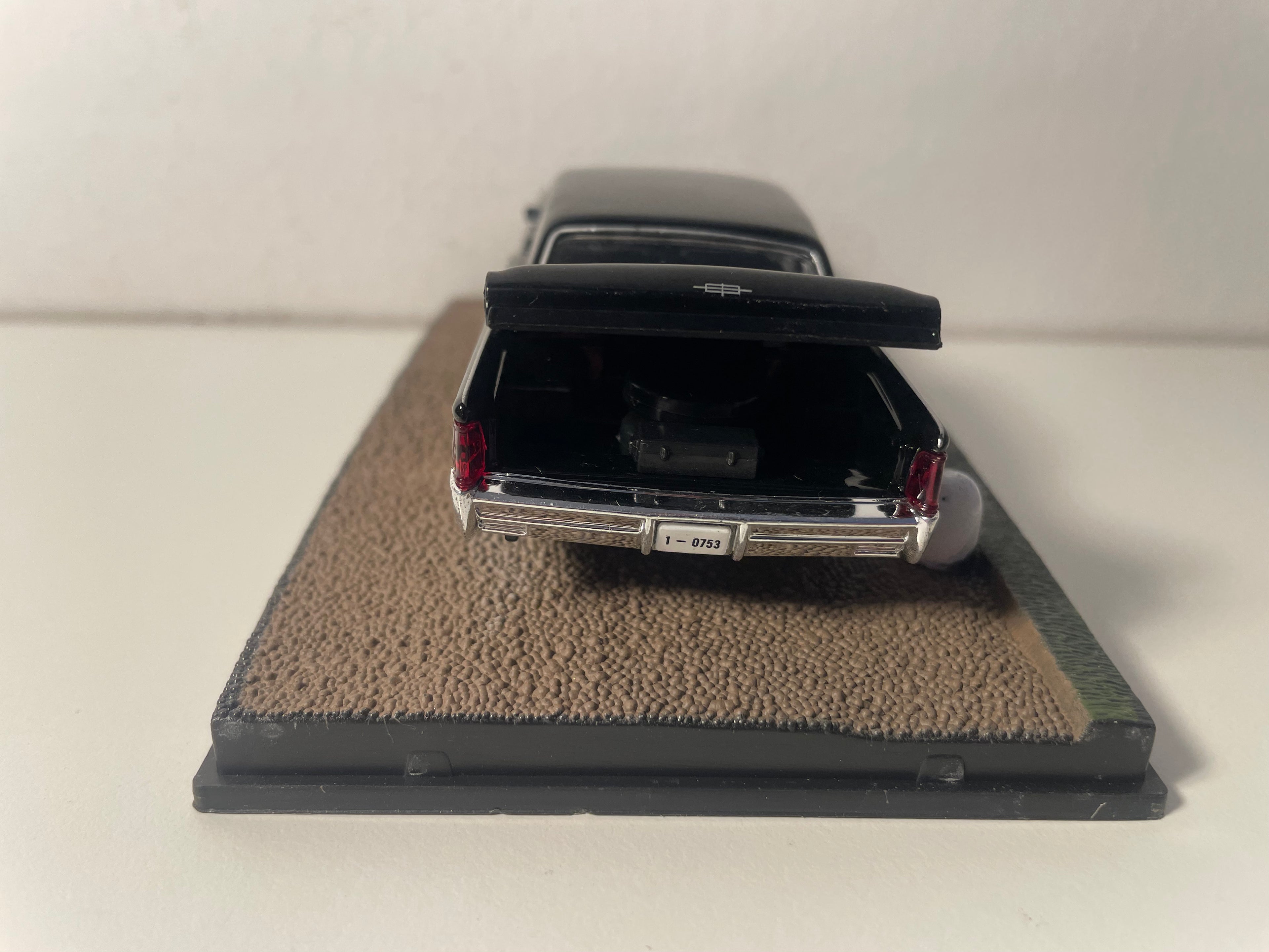 Lincoln Continental Schwarz - JAMES BOND - GOLDFINGER