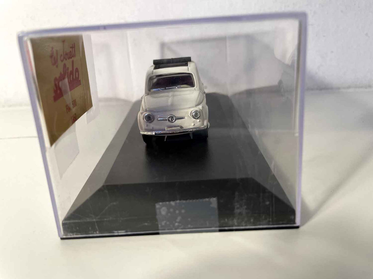 1957 White Fiat 500 (Off-white) - Solido