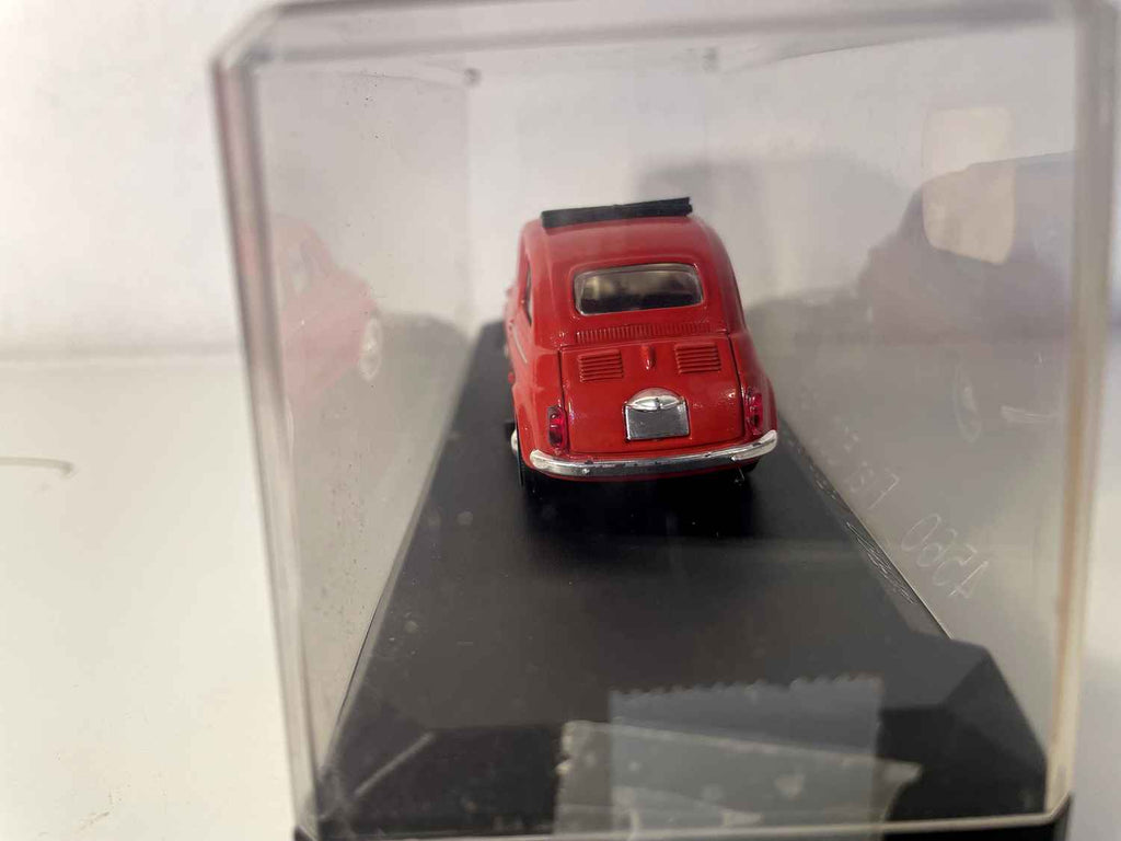 1957 Fiat 500 Red - Solido reference 4560