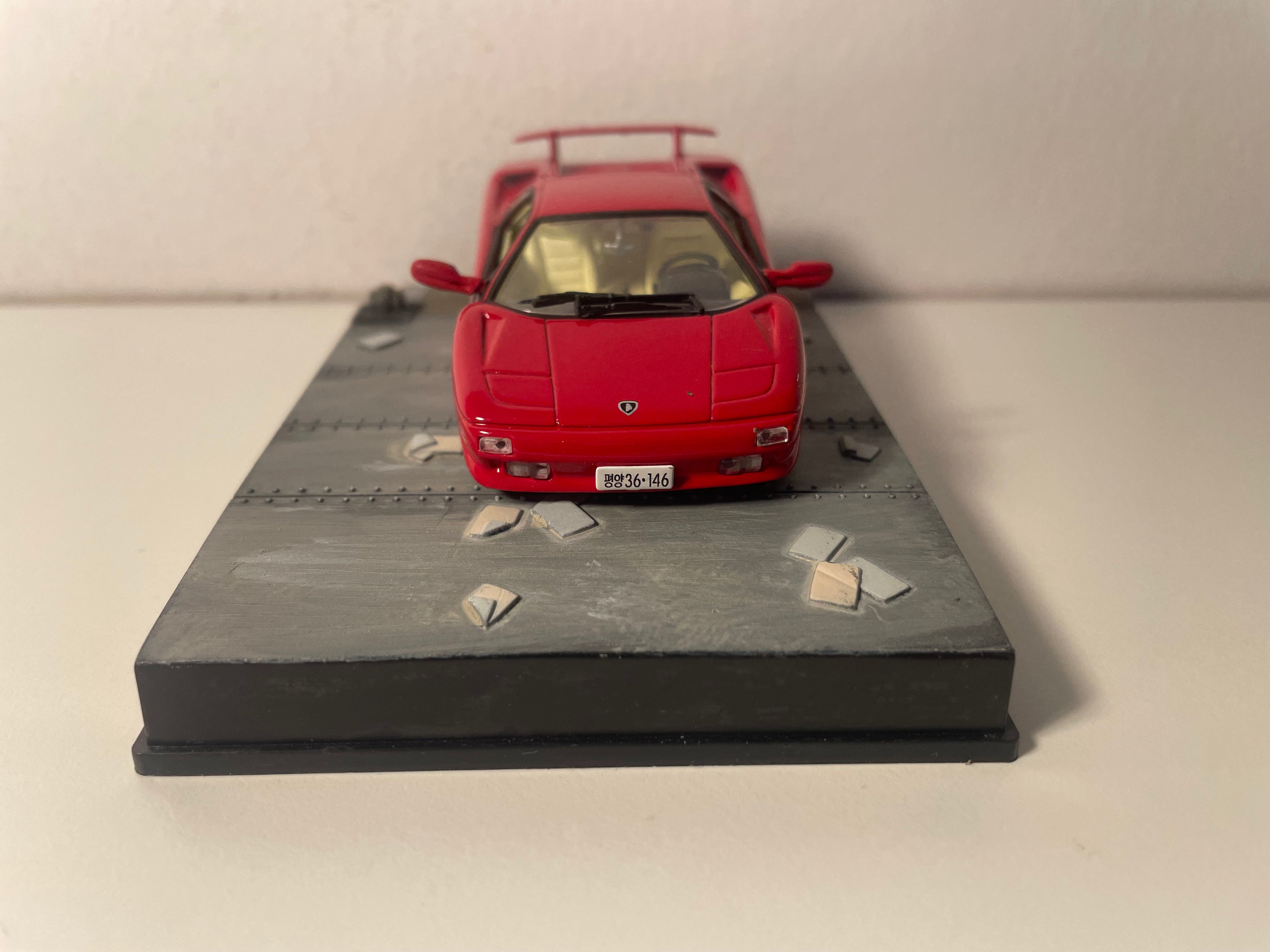 Lamborghini Diablo red - JAMES BOND - DIE ANOTHER DAY