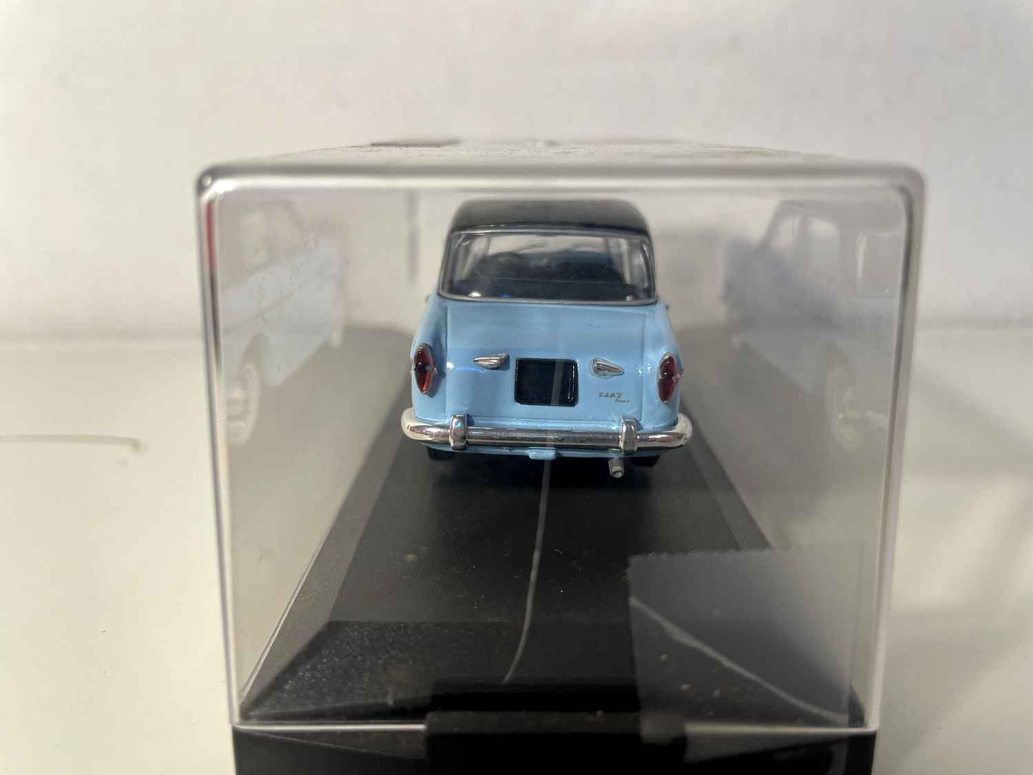 Fiat 110 sky blue with black roof
