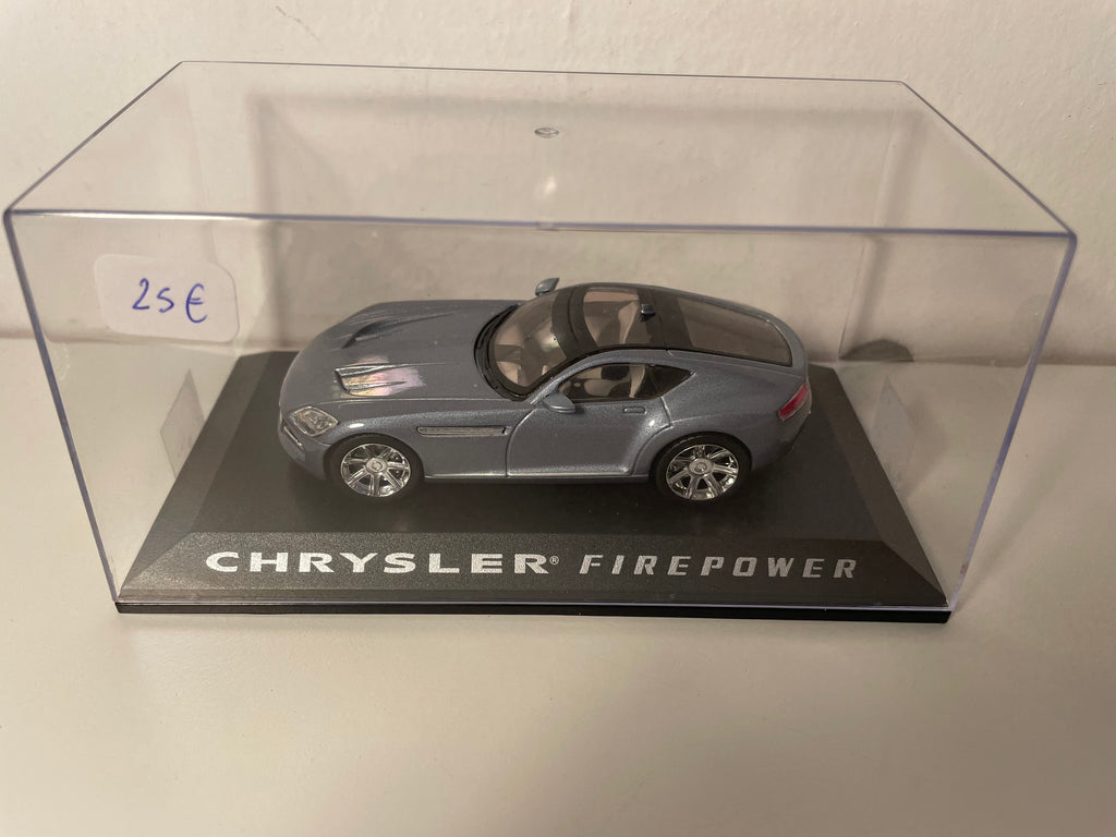 Chrysler Firepower bleue grisée? (voiture américaine)