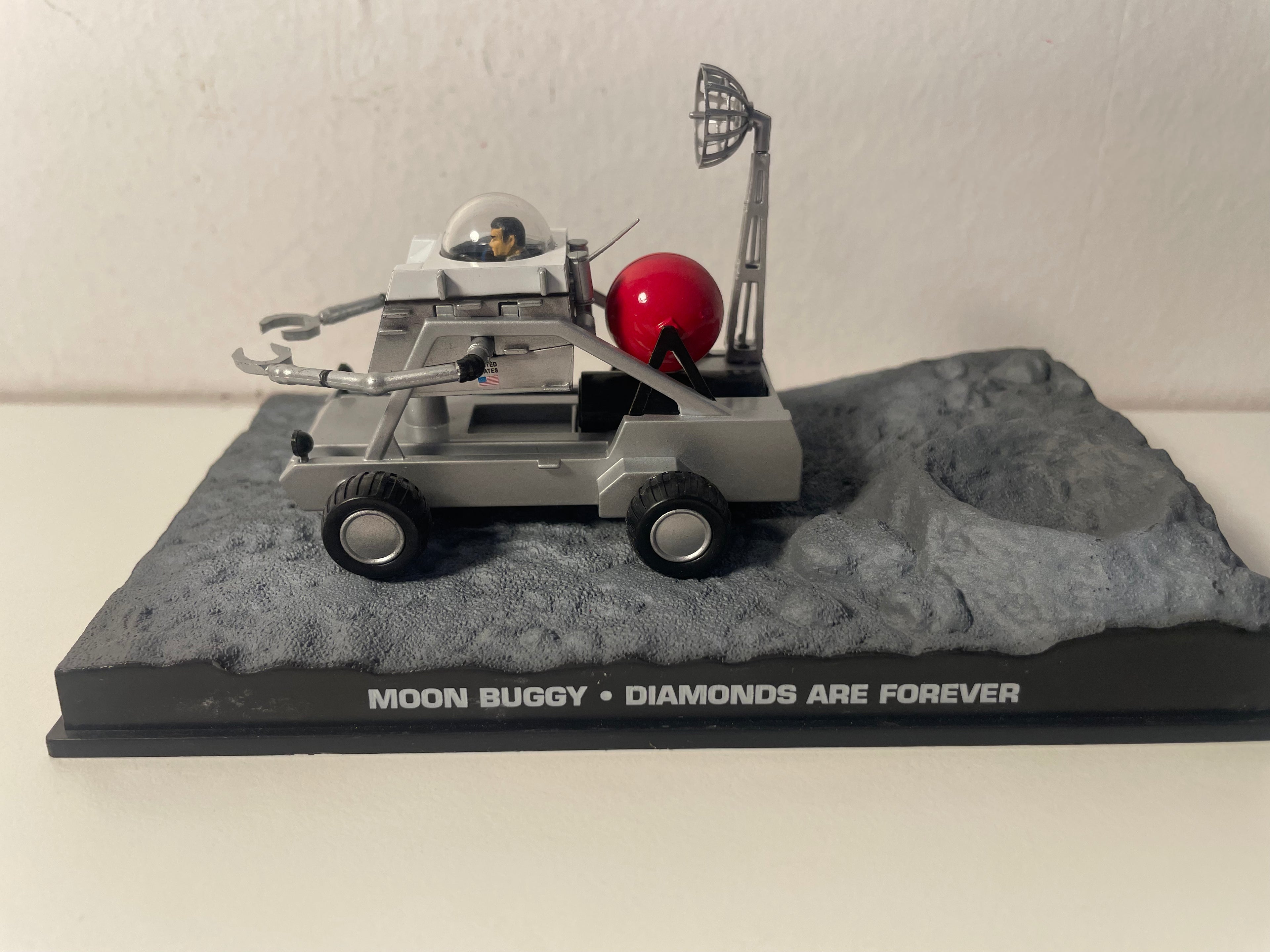 Grauer Moon Buggy - JAMES BOND - DIE DIAMANTEN SIND EWIG
