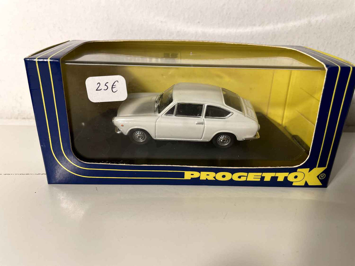 Fiat 850 coupé blanca de 1965 - fabricación por PROGETTO K Automodelli referencia PK 280A