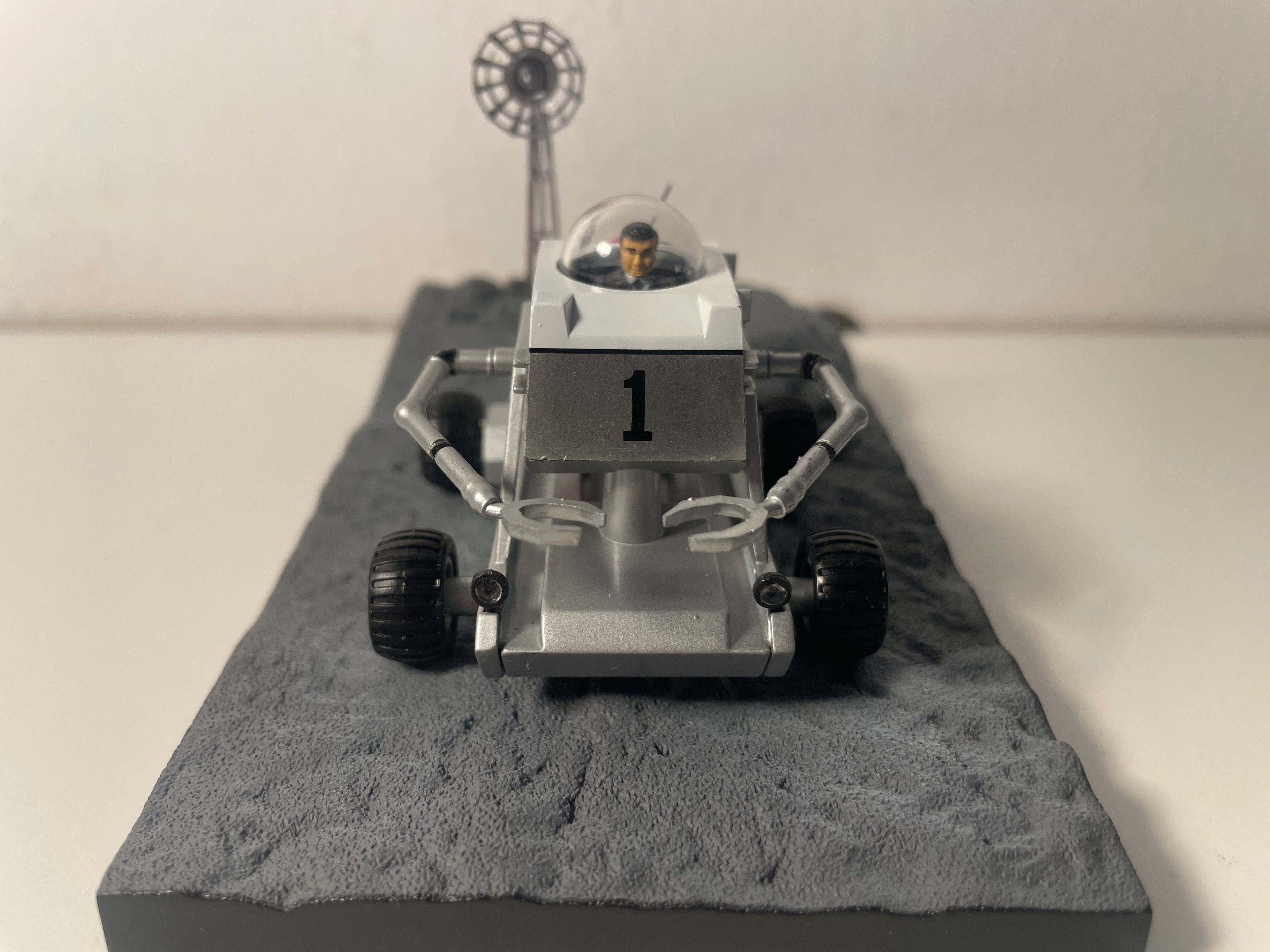 Grauer Moon Buggy - JAMES BOND - DIE DIAMANTEN SIND EWIG