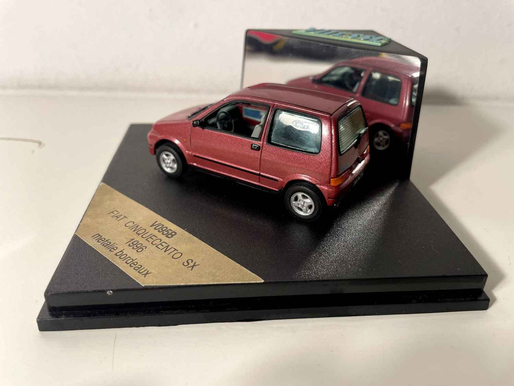 Fiat Cinquecento bordeaux de 1996 - Vitesse référence V095B