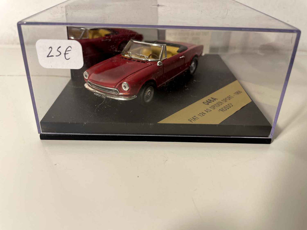 Fiat 124 AS Spider Sport rouge foncée de 1966 - Vitesse référence 046A