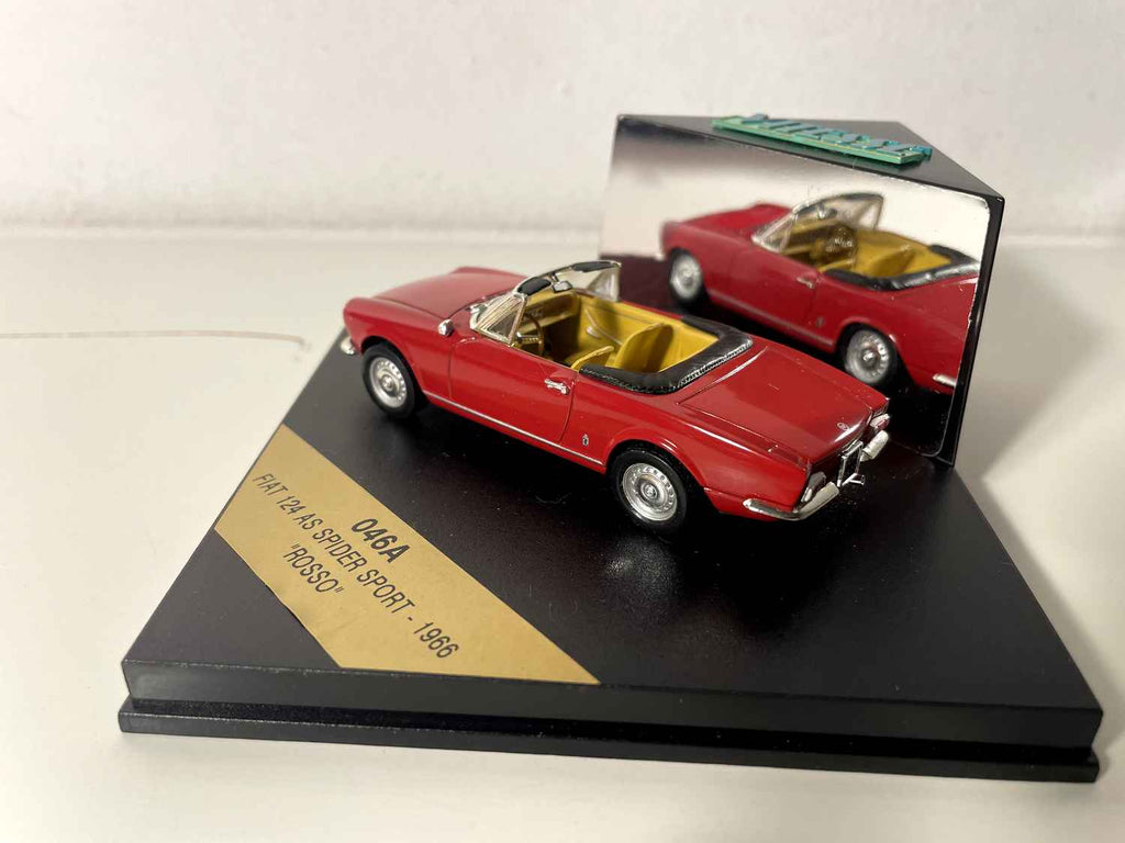 Fiat 124 AS Spider Sport rouge foncée de 1966 - Vitesse référence 046A