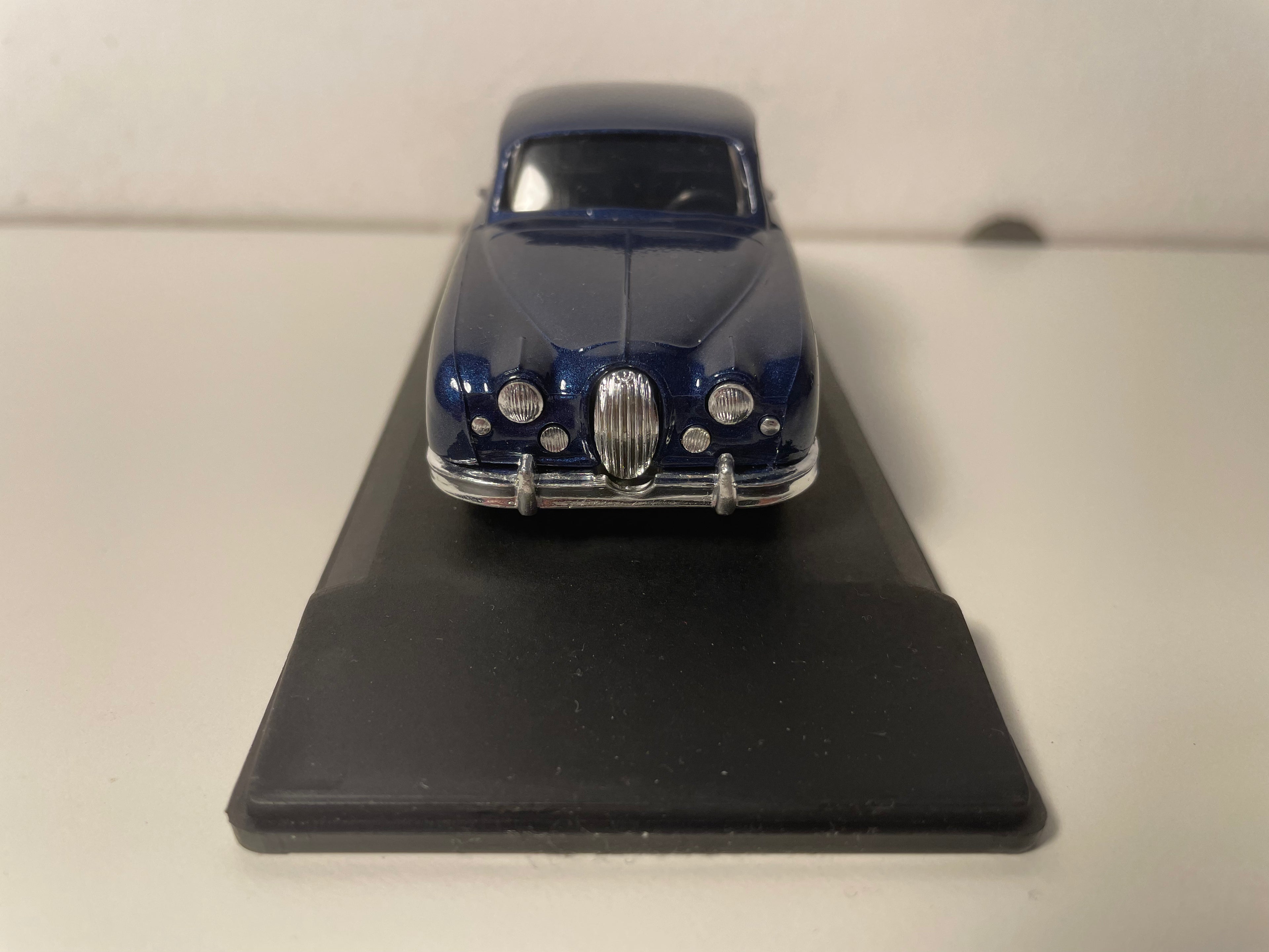 Jaguar MK1 blu - ELIGOR