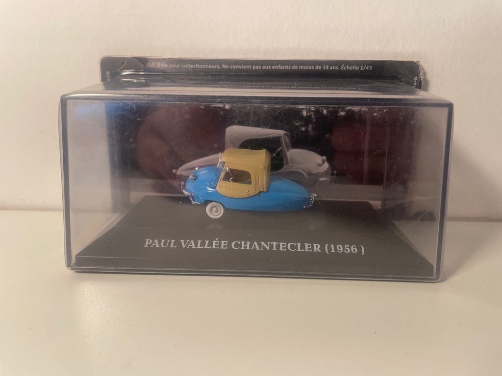 Vintage Microauto Paul Vallée Chantecler Blauw en Beige 1956