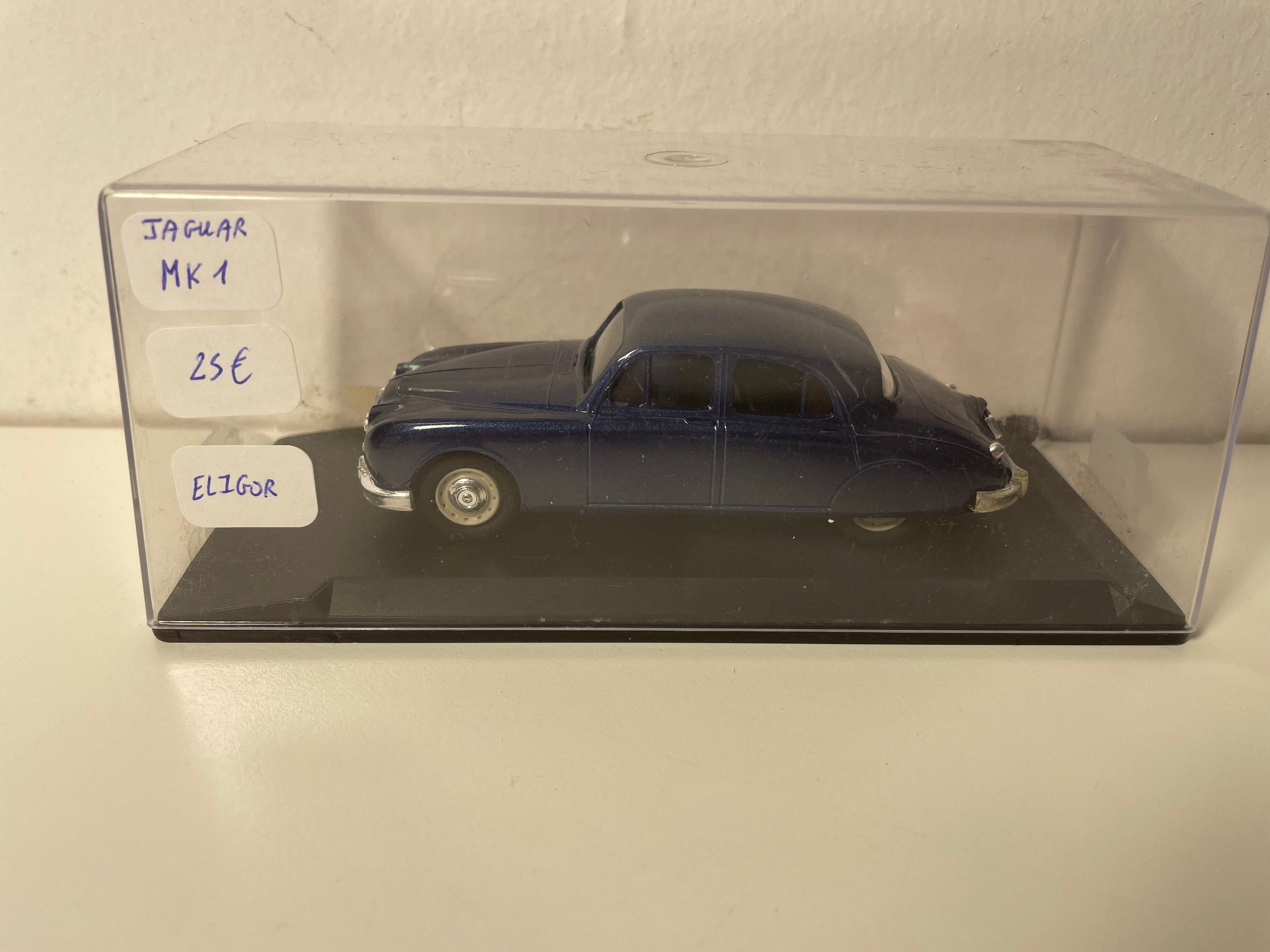 Jaguar MK1 blu - ELIGOR