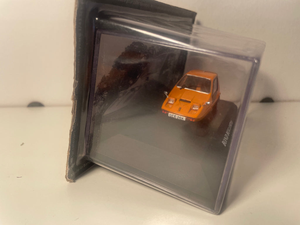 Micro-coche Bond Bug naranja de 1971 - coche inglés