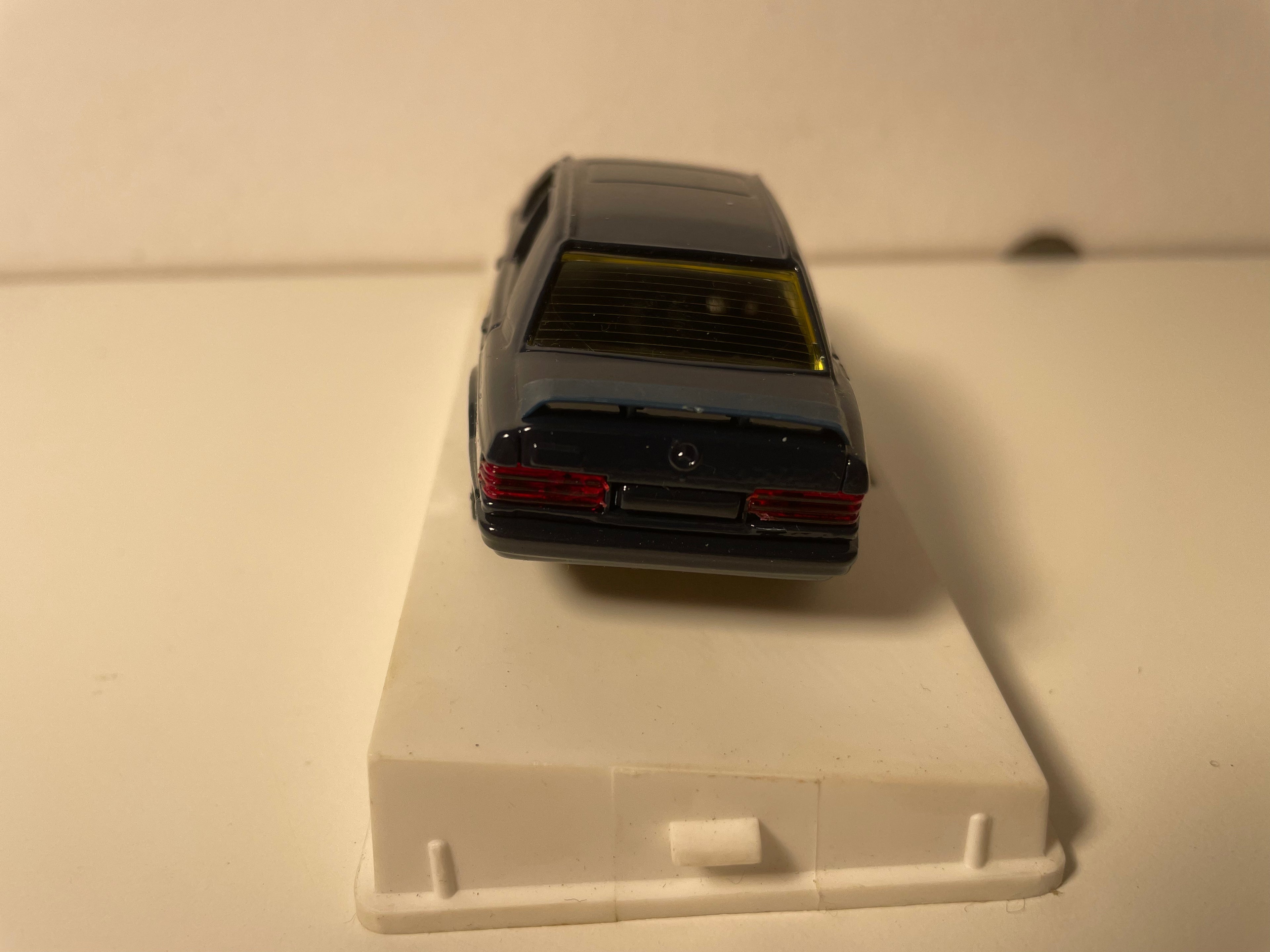 Mercedes 190 16S blu - Solido riferimento 1510