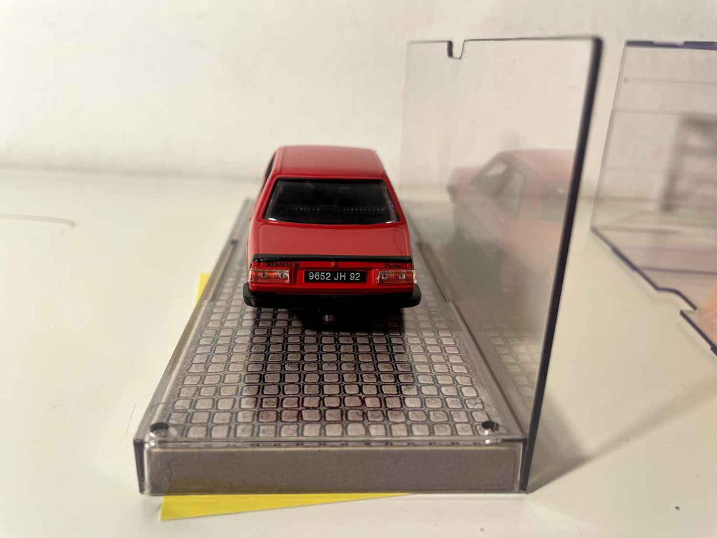 Renault 18 turbo rouge (Norev)