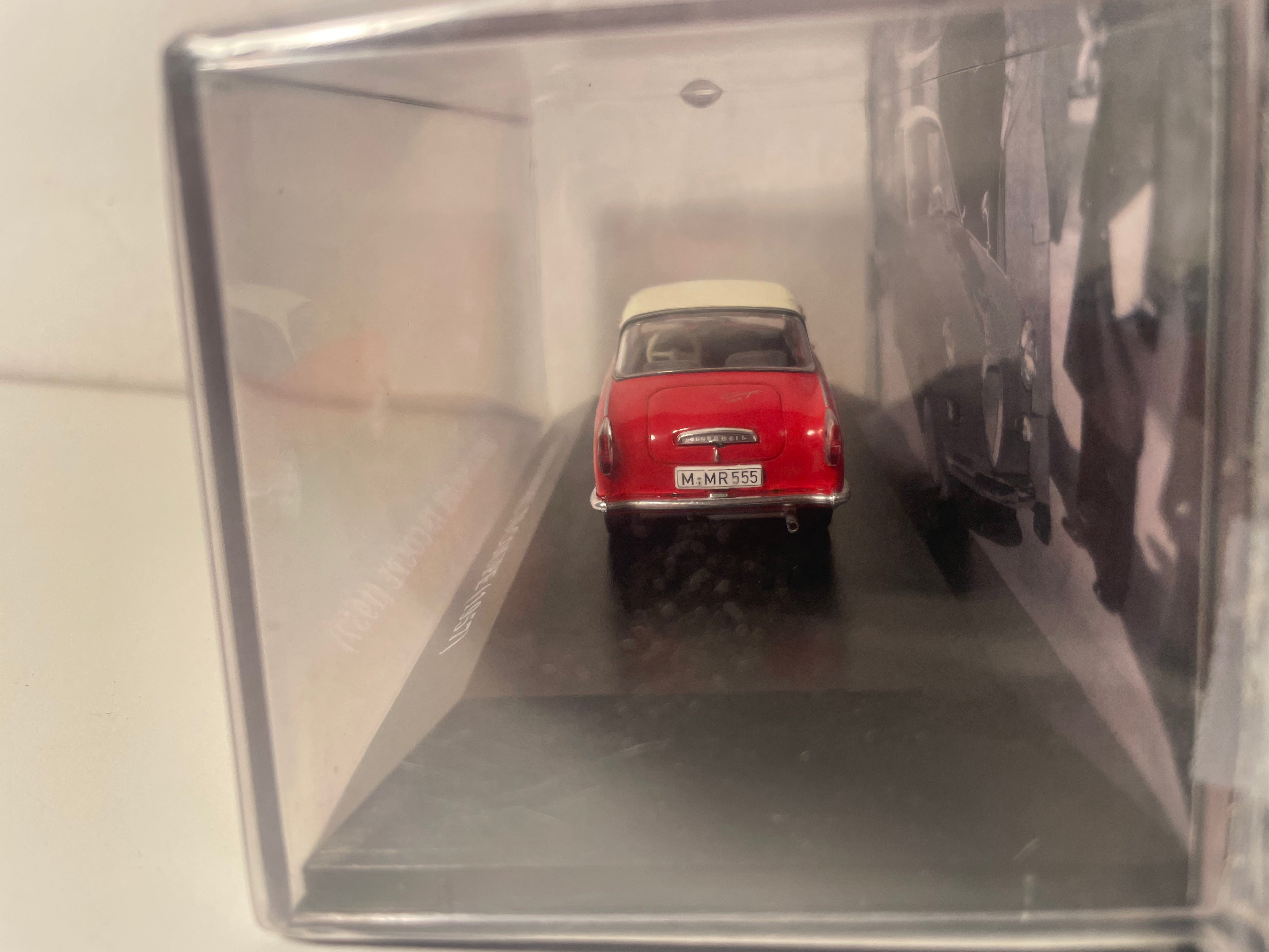 Microcarro Goggomobil TS Coupé Vermelho de 1957 - Carro Alemão