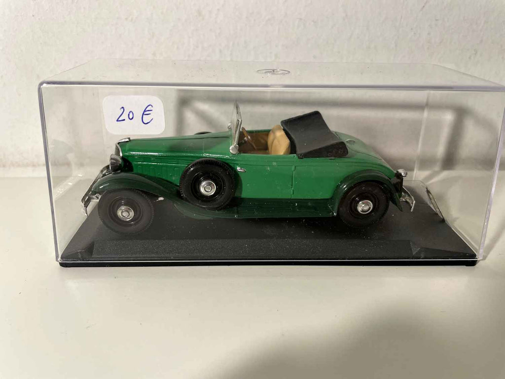 Zielony Renault Reinastella z 1929 roku