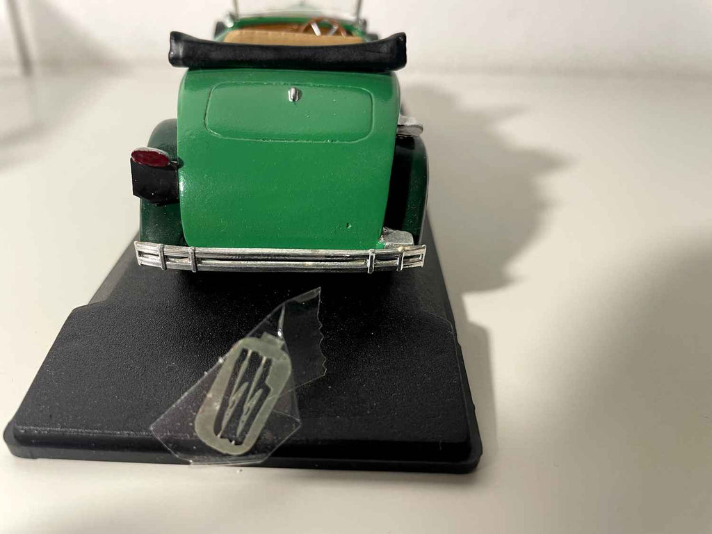 Zielony Renault Reinastella z 1929 roku