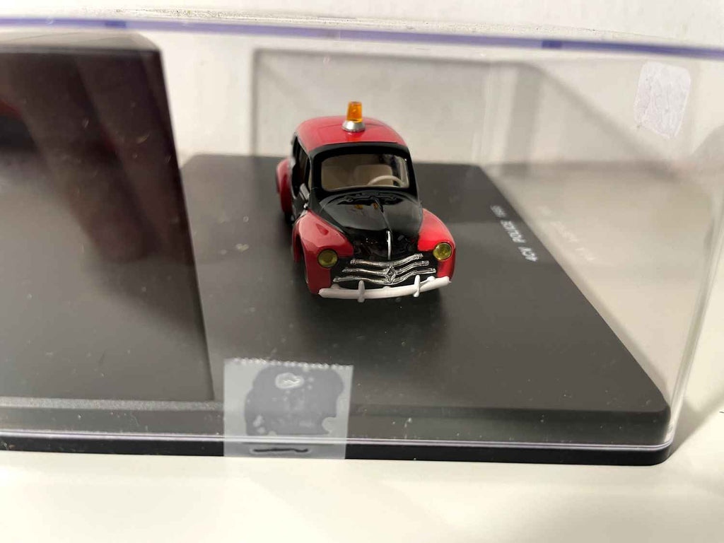Renault 4 CV POLICE preto e vermelho de 1955 (caixa retangular)
