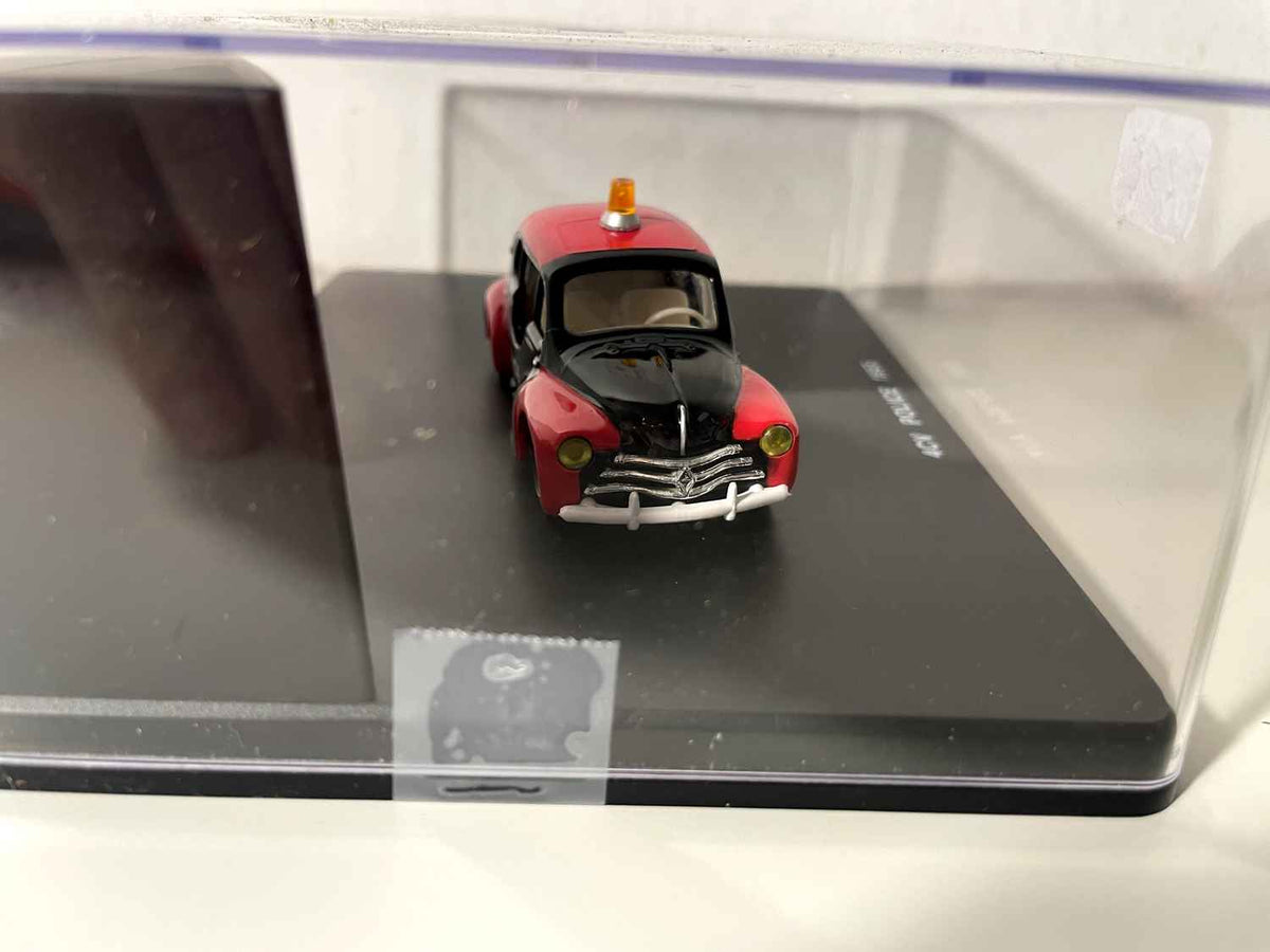 Renault 4 CV POLICE preto e vermelho de 1955 (caixa retangular)