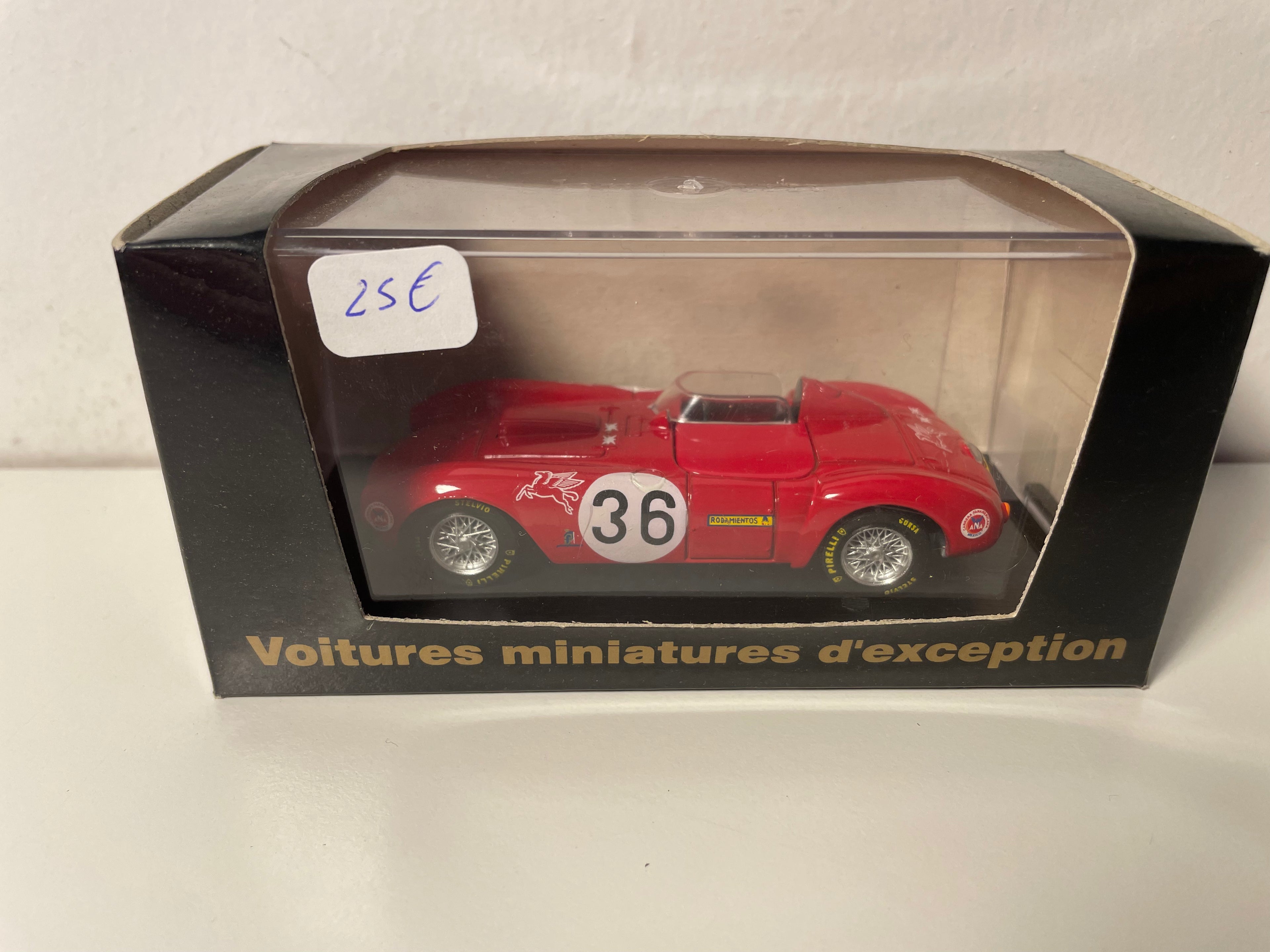 Lancia D24 rood nummer 36 uit 1953 - BRUMM