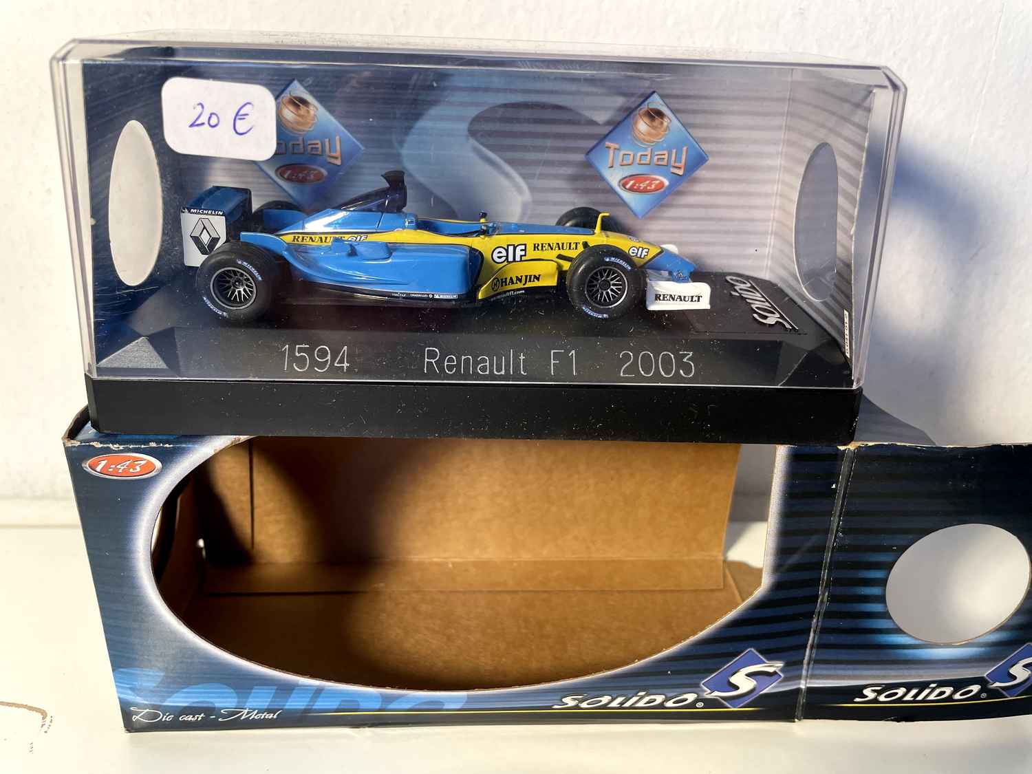 Renault F1 blauw en geel uit 2003 (Formule 1) - Solido referentie 1594