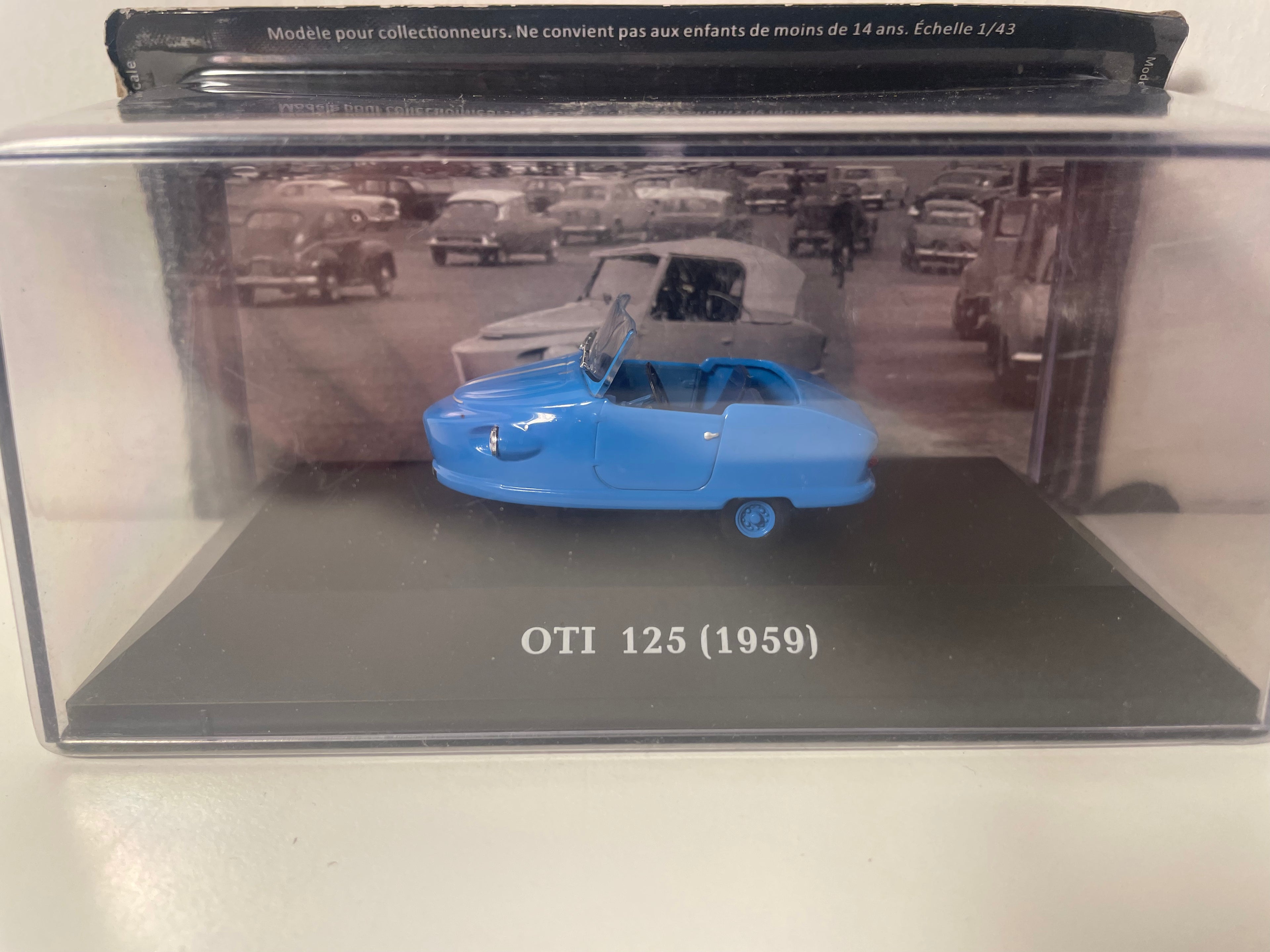 Vintage Micro Car OTI 125 Blue from 1959 - French Car