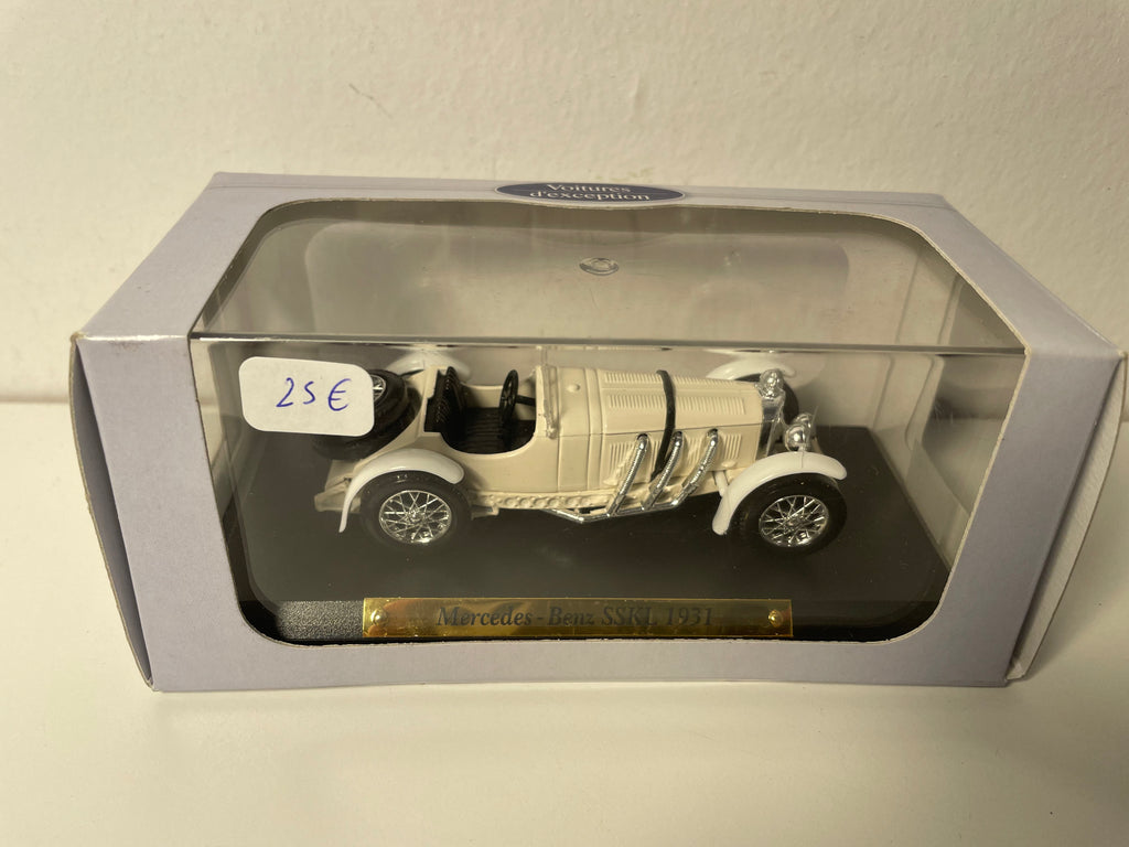Mercedes-Benz SSKL biała z 1931 roku (kolekcja Samochody wyjątkowe)