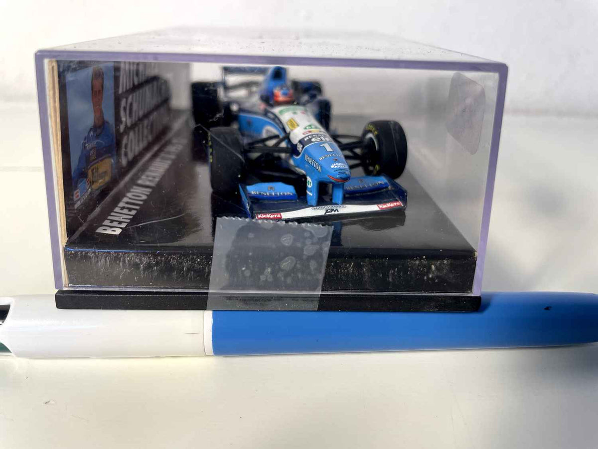 Benetton Renault B 195/2 niebiesko-biały numer 2 (Formuła 1) - Grand Prix Francji 1995