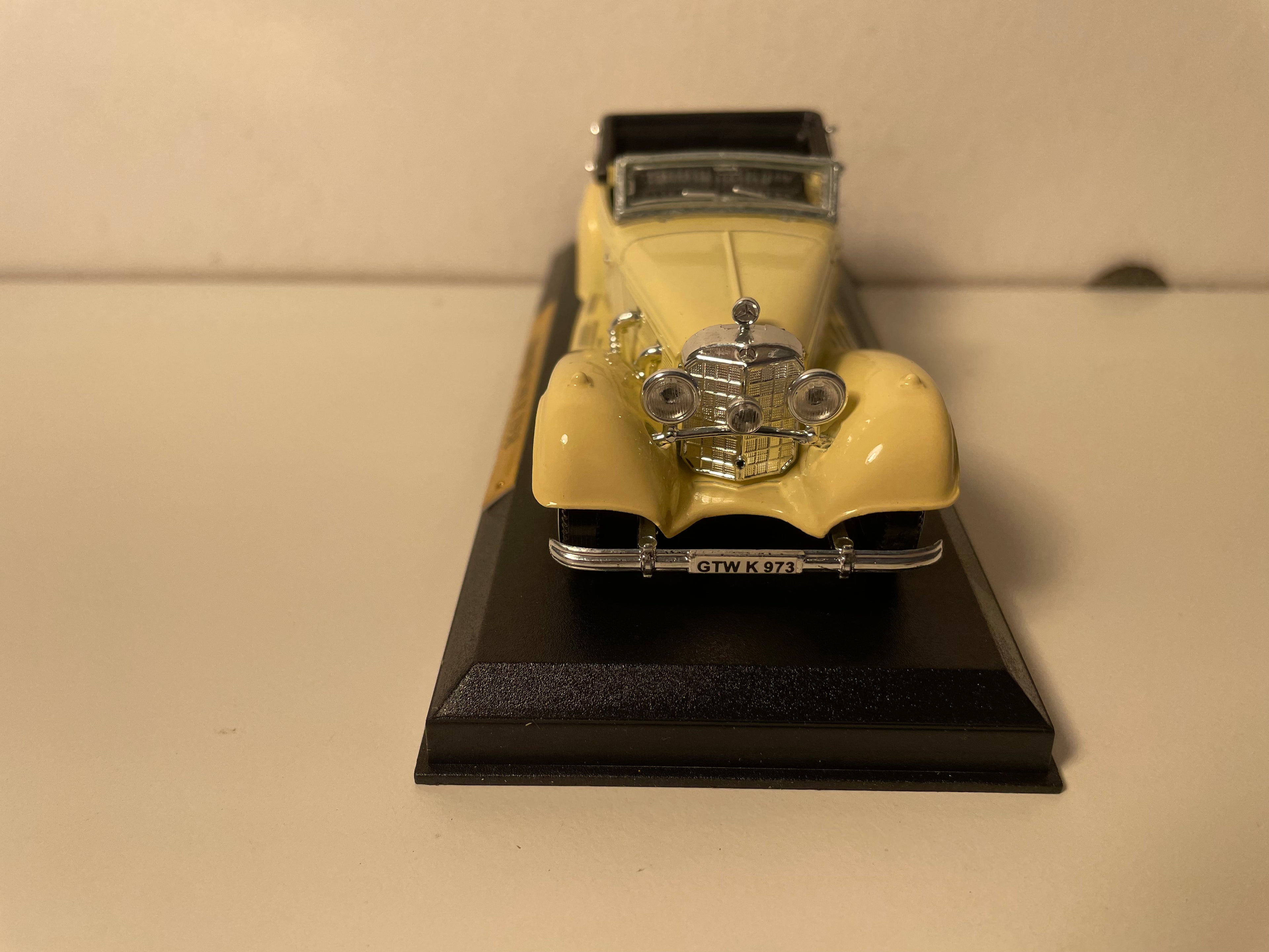 Mercedes 540K beige del 1938 (collezione Auto d'eccezione)
