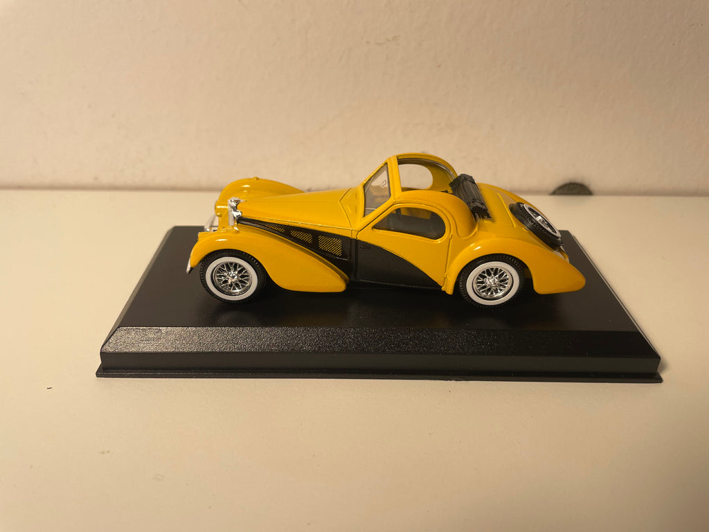 Bugatti Atalante conversível amarela de 1939 (coleção Carros Excepcionais)