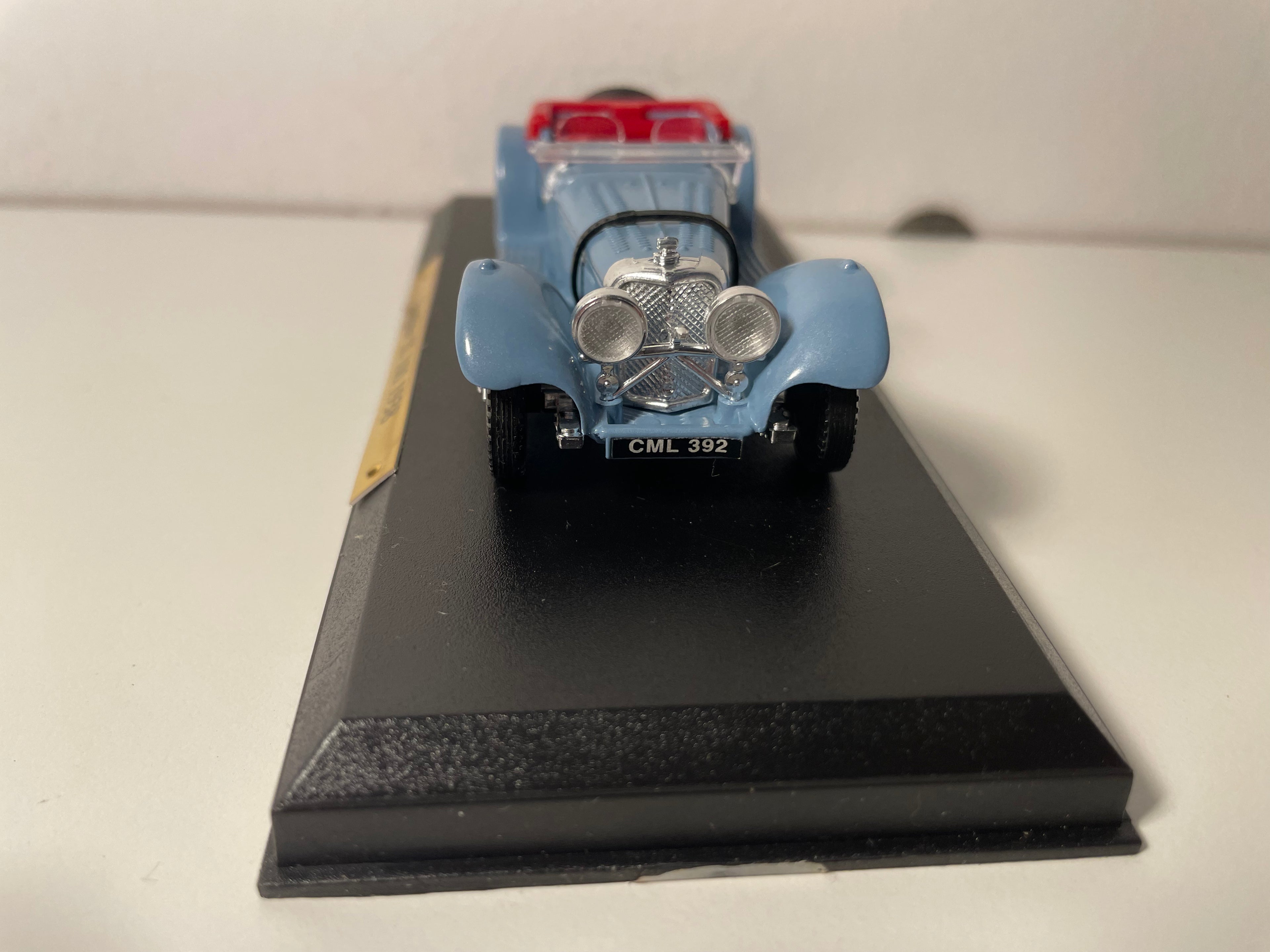 Jaguar SS 100 blu del 1938 (collezione Auto eccezionali)