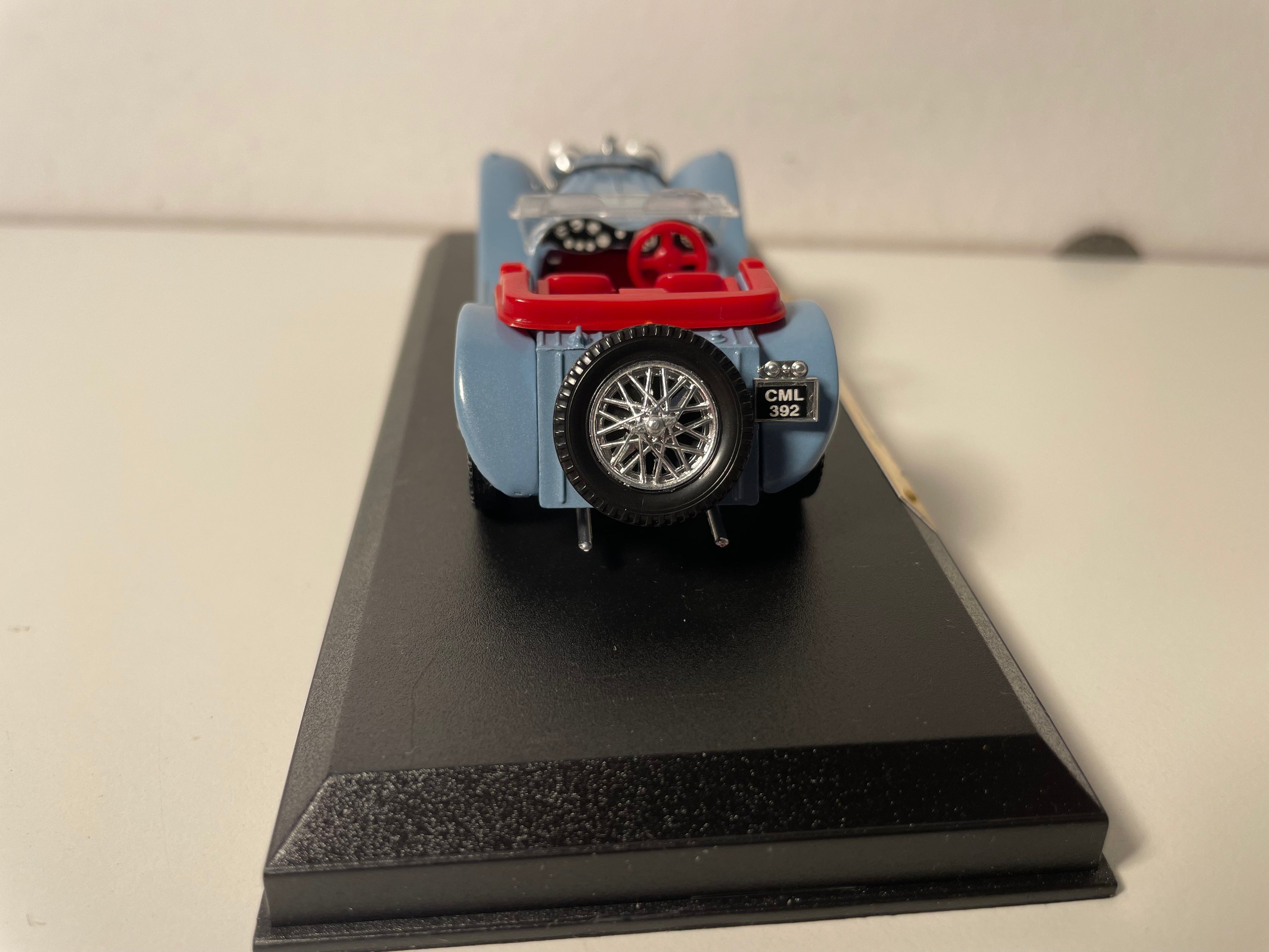Jaguar SS 100 blu del 1938 (collezione Auto eccezionali)